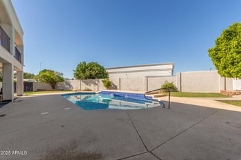 2438 Forest Cir, Mesa, AZ 85203