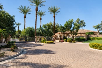 2438 S Peacock Pl, Chandler, AZ 85286