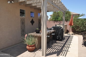 2438 Cavedale Dr, Phoenix, AZ 85085