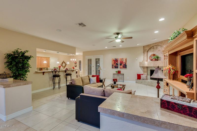 2439 E Stephens Rd, Gilbert, AZ 85296