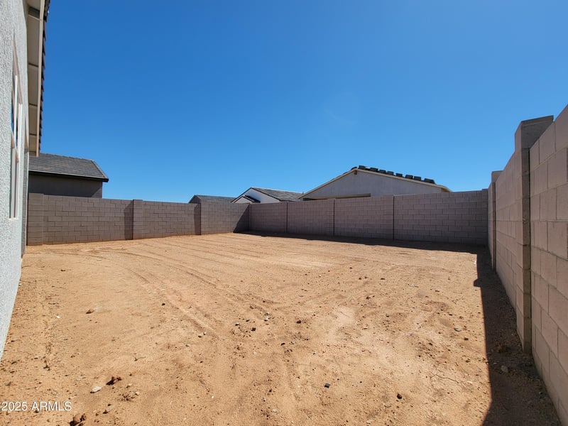2439 Fortana Dr, San Tan Valley, AZ 85143