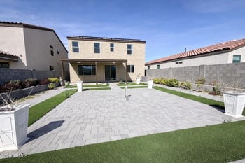 2439 W Kowalsky Ln, Phoenix, AZ 85041