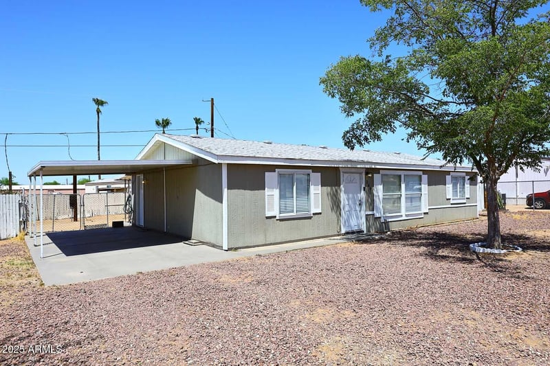 244 Hawes Rd, Mesa, AZ 85207
