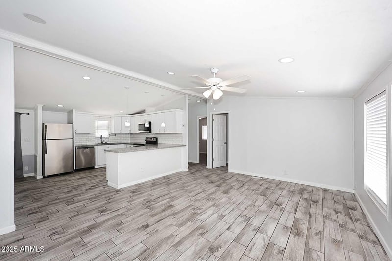 244 Hawes Rd, Mesa, AZ 85207