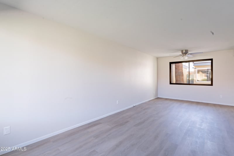 2440 22nd Ave, Phoenix, AZ 85009