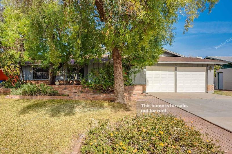 2440 E Pebble Beach Dr, Tempe, AZ 85282