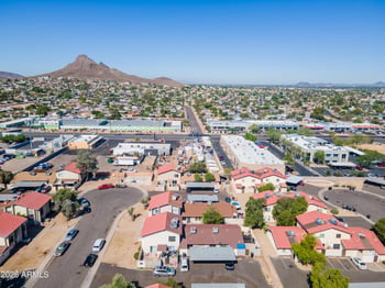2440 Waltann Ln, Phoenix, AZ 85032