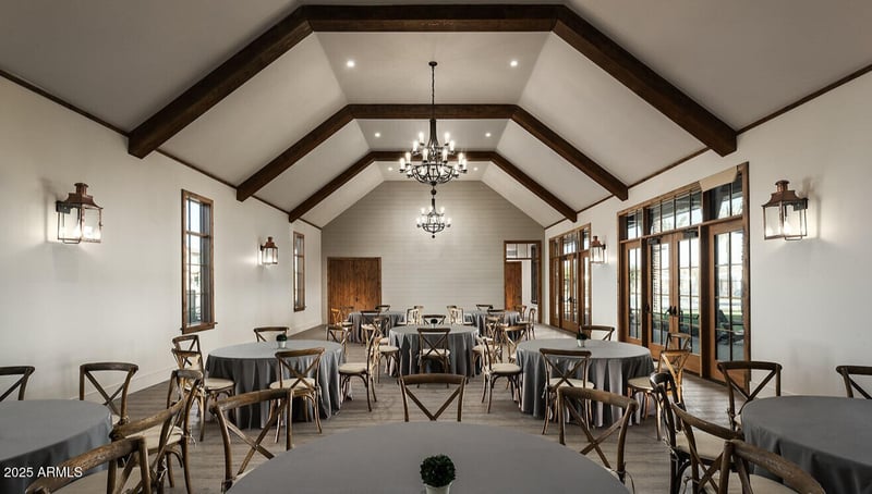 2440 Maximo Way, Phoenix, AZ 85085