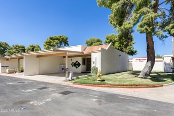 2440 Rue De Lamour Ave, Phoenix, AZ 85029