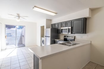 2440 Waltann Ln, Phoenix, AZ 85032