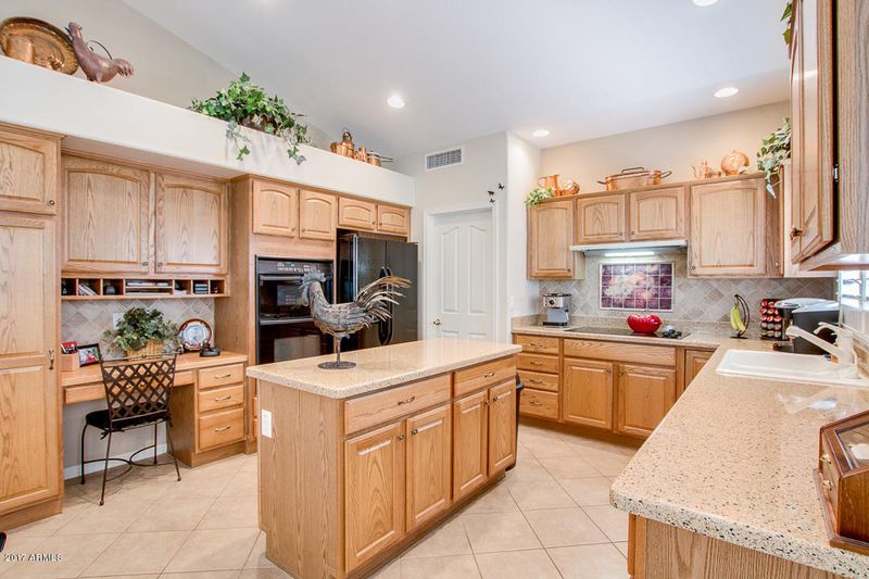24405 S Stoney Path Dr, Sun Lakes, AZ 85248