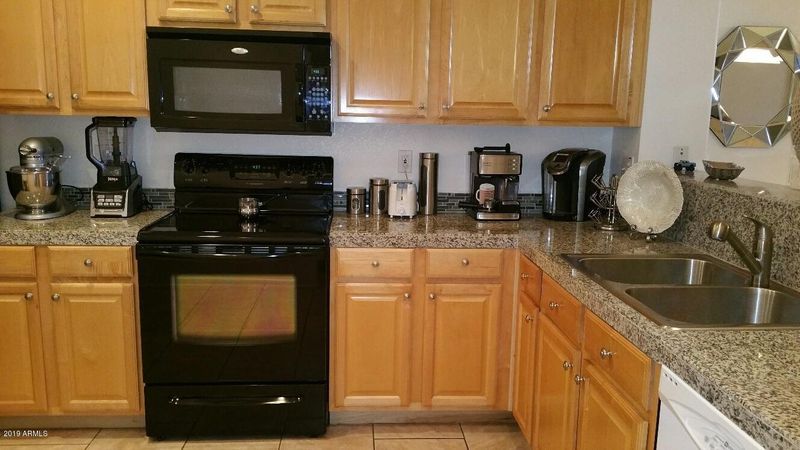 2441 E Derringer Way, Chandler, AZ 85286