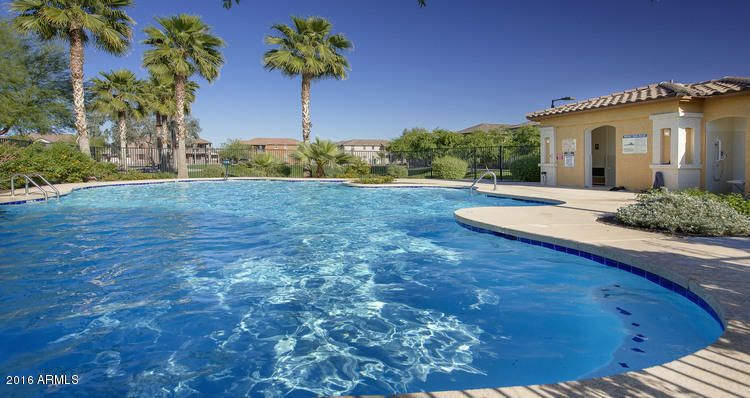 2441 N 73rd Dr, Phoenix, AZ 85035