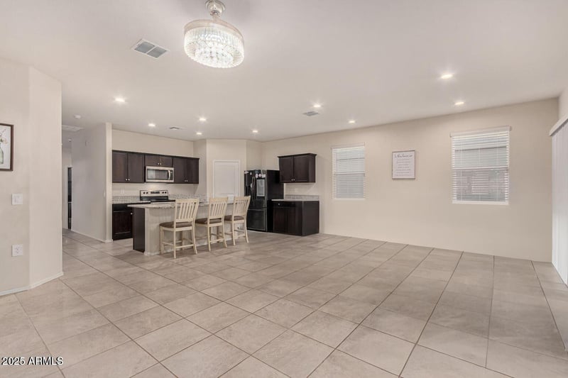 24413 Raymond St, Buckeye, AZ 85326