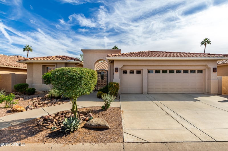 24419 Lakestar Dr, Sun Lakes, AZ 85248