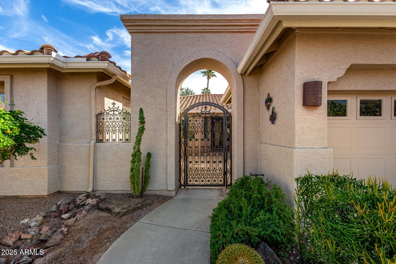 24419 Lakestar Dr, Sun Lakes, AZ 85248