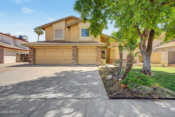 24419 39th Ln, Glendale, AZ 85310