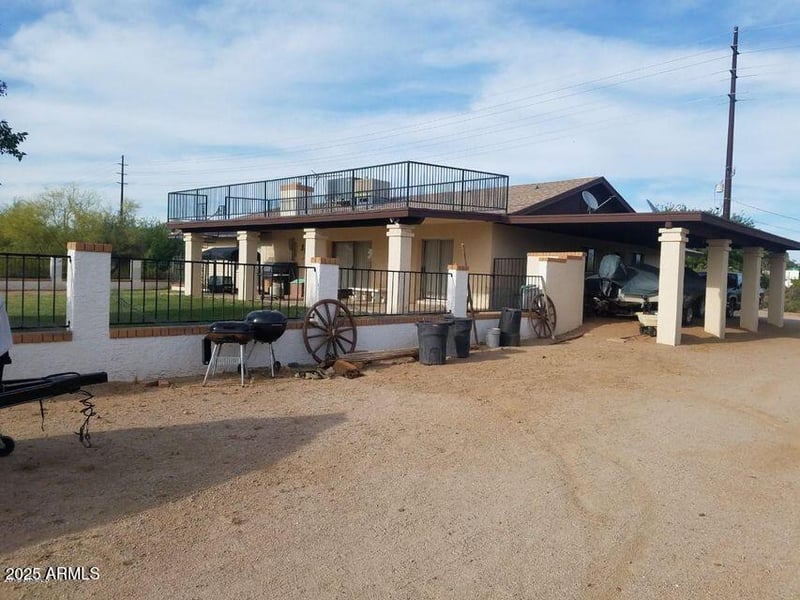 2442 76th St, Mesa, AZ 85207
