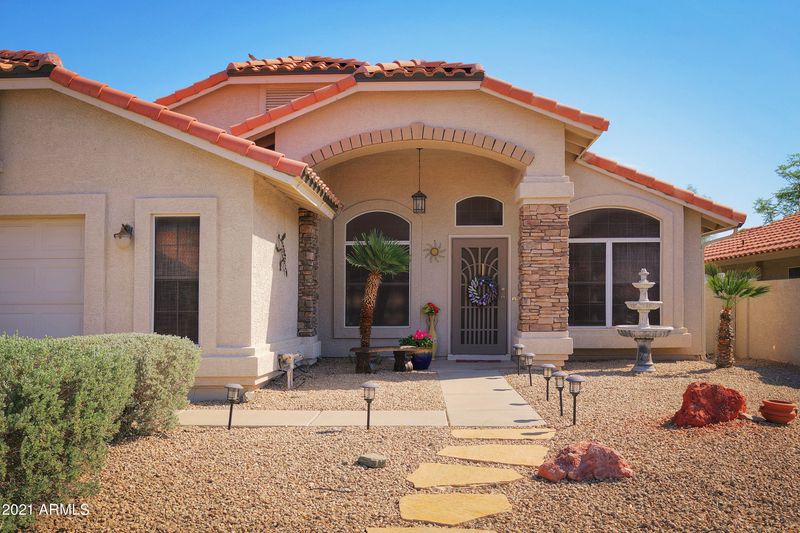 2442 E Cathedral Rock Dr, Phoenix, AZ 85048