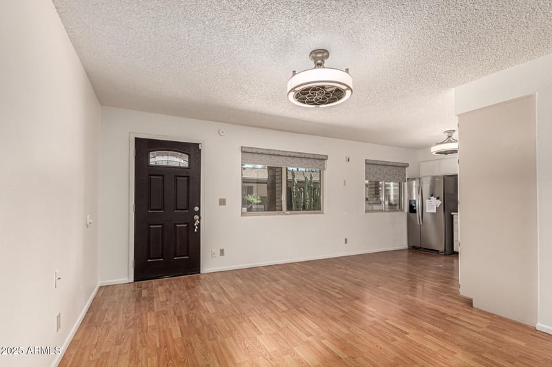 2442 University Dr #6, Mesa, AZ 85213
