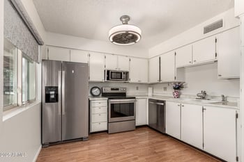 2442 University Dr #6, Mesa, AZ 85213