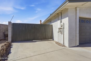 2442 Via Rialto Cir, Mesa, AZ 85202