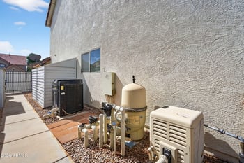 2442 Winged Foot Dr, Chandler, AZ 85249