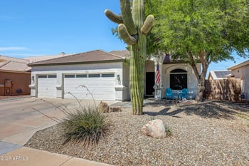 24424 38th Dr, Glendale, AZ 85310