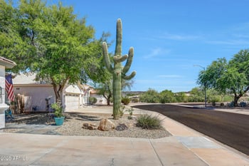 24424 38th Dr, Glendale, AZ 85310
