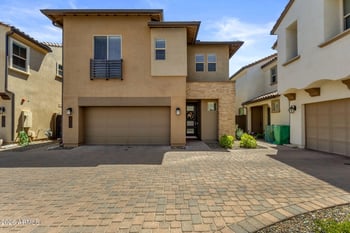 2443 W Gloria Ln, Phoenix, AZ 85085