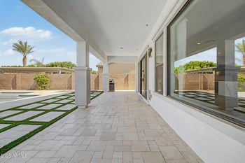 24437 94th Ave, Peoria, AZ 85383
