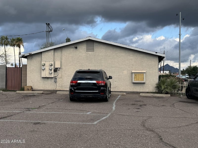 2444 E Willetta St, Phoenix, AZ 85008