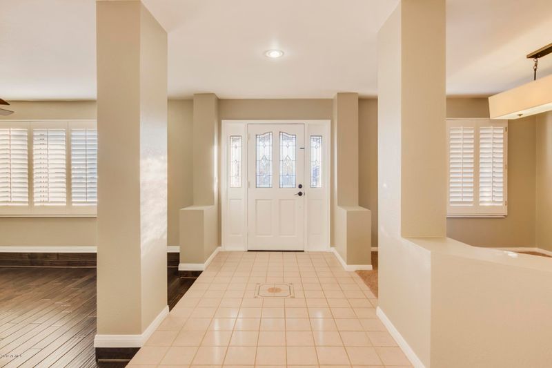 24440 N 53rd Ave, Glendale, AZ 85310