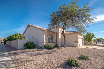 24445 38th Ter, Glendale, AZ 85310