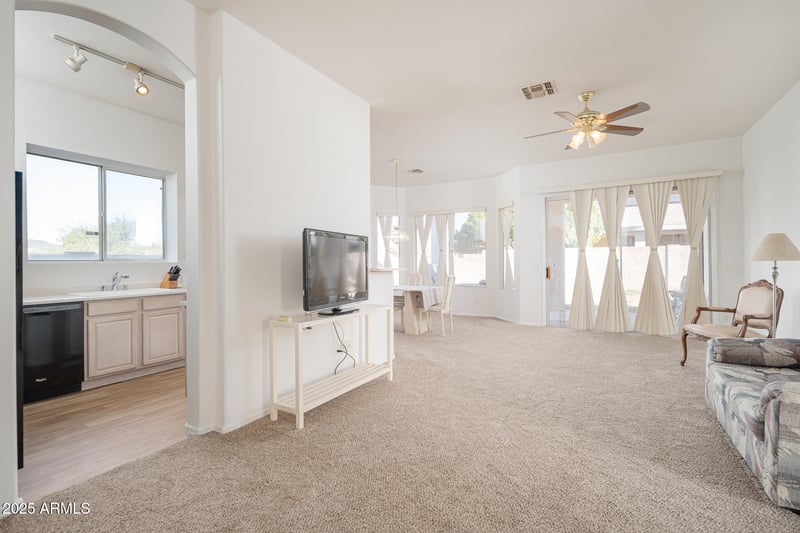 24445 38th Ter, Glendale, AZ 85310