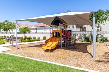 2446 Lovebird Ln, Gilbert, AZ 85297