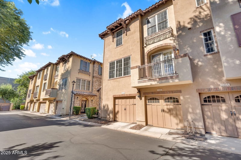 2446 Roma Ave, Phoenix, AZ 85016