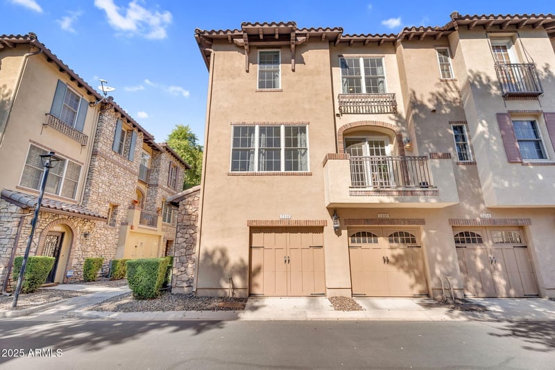 2446 Roma Ave, Phoenix, AZ 85016