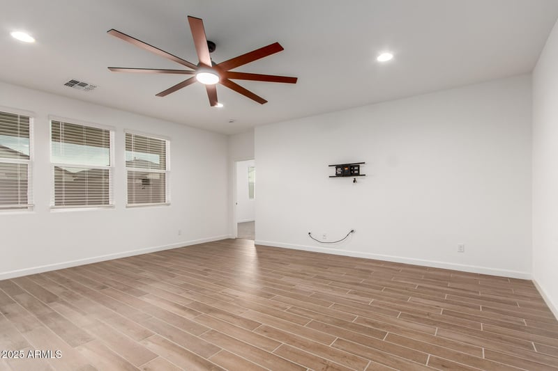 2446 Stradling Ave, Apache Junction, AZ 85120