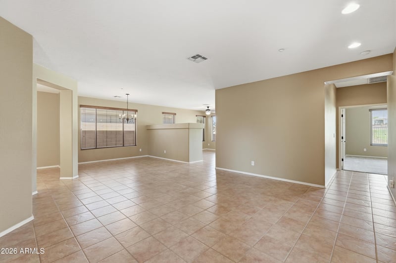 2446 Muirfield Dr, Anthem, AZ 85086