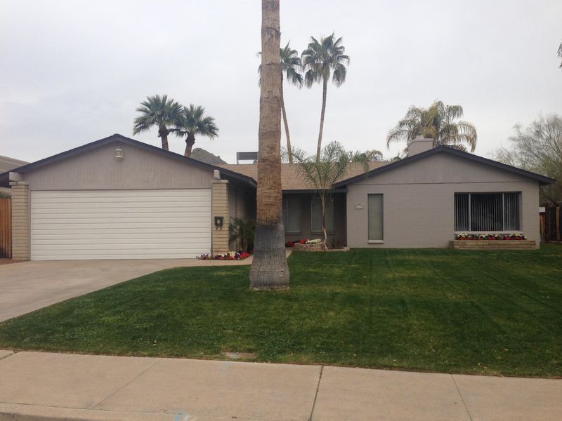 2448 E Larkspur Dr, Phoenix, AZ 85032