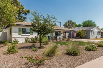 2448 Meadowbrook Ave, Phoenix, AZ 85016