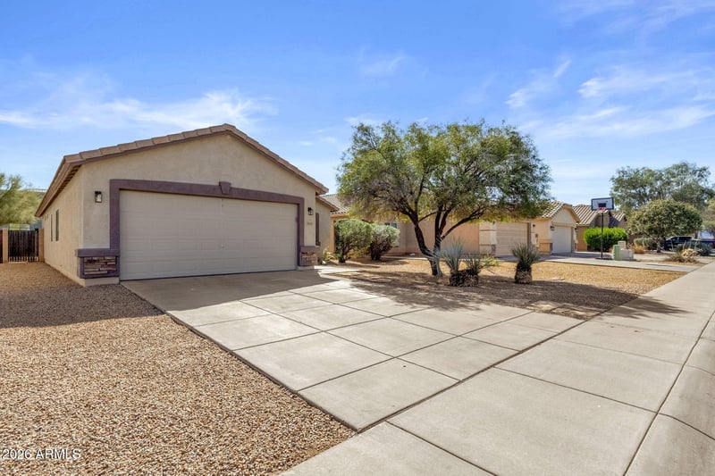 2449 Olivine Rd, San Tan Valley, AZ 85143