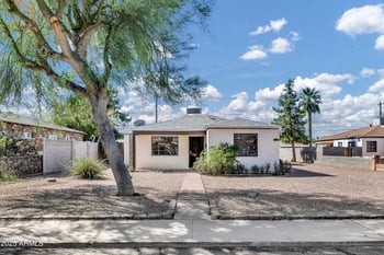 2449 Fairmount Ave, Phoenix, AZ 85016