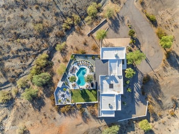 2449 Sunrise Dr, Phoenix, AZ 85041