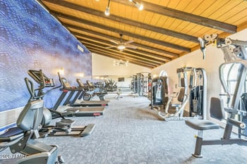 245 56th St #161, Mesa, AZ 85206