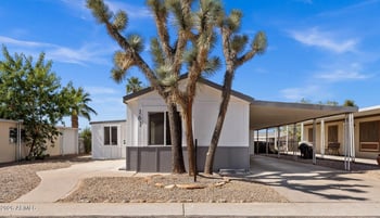 245 56th St #161, Mesa, AZ 85206