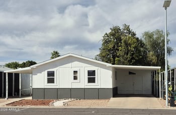 245 56th St #195, Mesa, AZ 85206