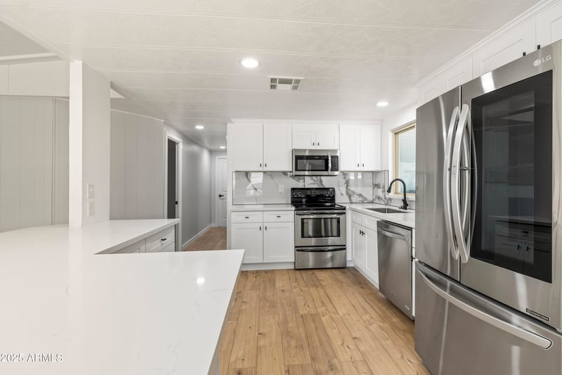 245 56th St #2, Mesa, AZ 85206
