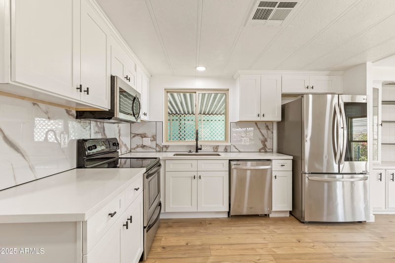 245 56th St #2, Mesa, AZ 85206